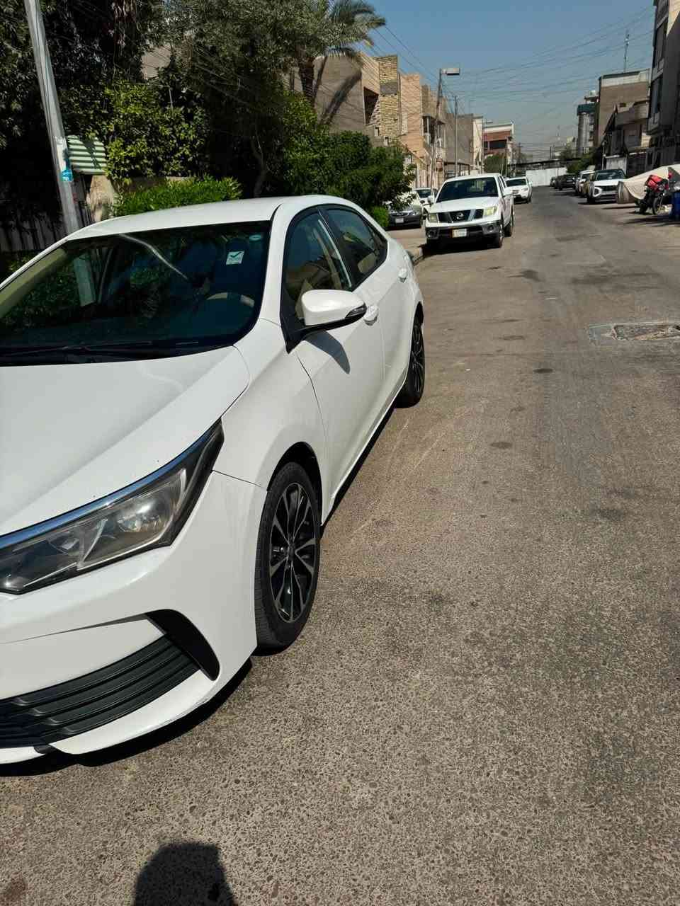 سلام عليكم
كورله خليجي موديل 2017ماشيه 180الف بيه جاملخ خلفي جه قبغ البانزين بس رش يعني شغوط ونرش وبيه بلباب السايق وجاملغ الامامي قليل كلش بارد موهواي رقم سليمانيه ولرقم مميز السعر135ورقه وبيه مجال مكان السياره شارع فلسطين تصال ***********
