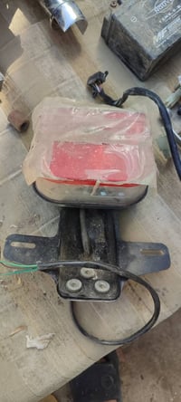 قطع غيار • ٤ كير • مكان الأكاديمية