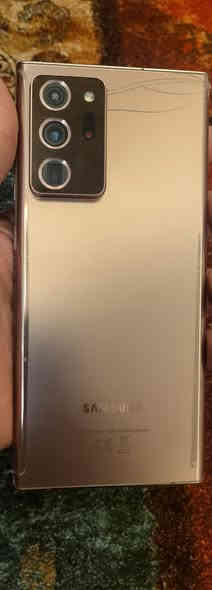 نوت ٢٠ الترا 
رام ٨ و ذاكره ٢٥٦ كيكا 
دبل سيم شرق اوسط 
به طبع بشاشه وكسر
سعر ٢٠٠ الف دينار 
اربيل قلعه *********** واتساب
