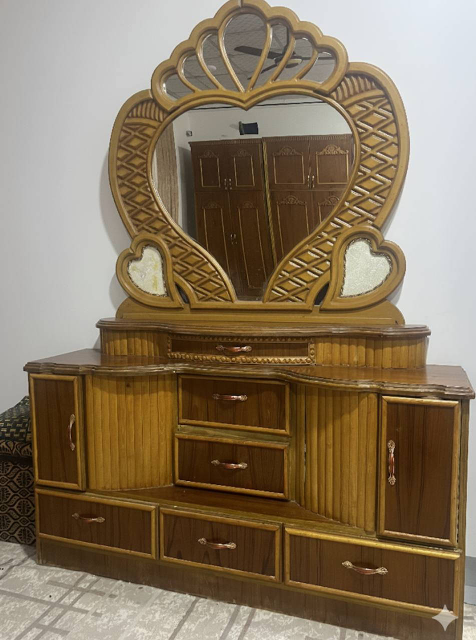 غرفة للبيع استعمال أقل من سنة الخشب صاج عراقي السعر مليون و200 (وبيها مجال) للاستفسار أكثر تواصل على خاص


**إذا كنت صاحب هذا الإعلان وتريد حذفه لأي سبب، رجاءا أرسل رسالة إلى الدعم الفني**