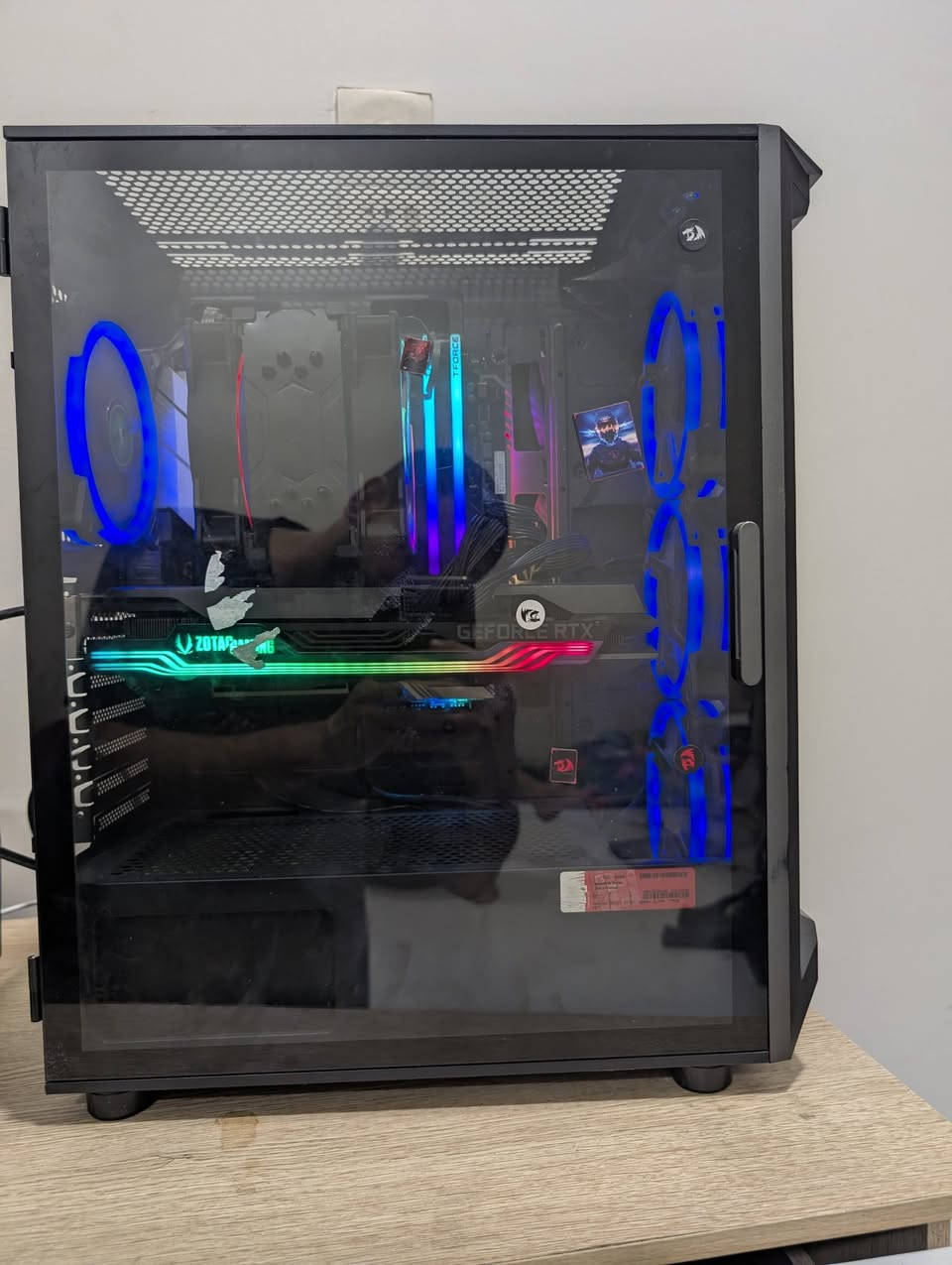 تجميعة قوية جداً لل2k
المواصفات :

Cpu: R5 5600x

Gpu: Rtx 3080 10 gb zotac 3x

M.B: cvn b550 gaming pro

Ram: 2×8gb 3200mhz t-force

Storage: micron 512gb nvme m.2

                +1tera sata seagate

Psu: Segotep 850w gold+

للتواصل خاص او واتساب ***********
