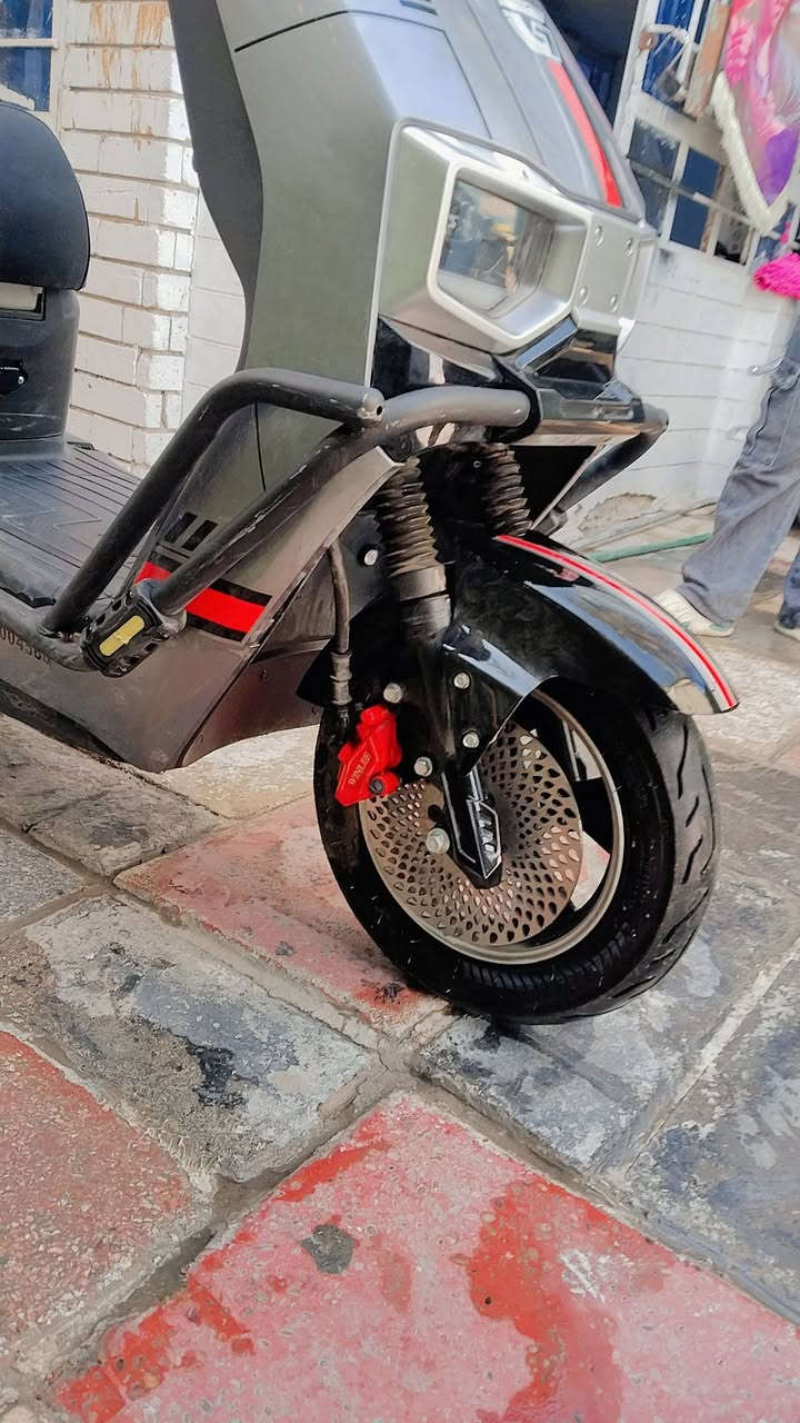 دراجه شحن 

سويجين نسختين+ بصمه
بلاتوث صوت جدا راقي+ بطاريه 6 
الدراجه بعدها جديده حيييل + صارلي شهرين من اشتريتها 
تجي تقتنع يله تاخذها 
معروفه اسعارهم
750 بيها مجال حك الجيه 
بغداد ( حي اور )
***********
