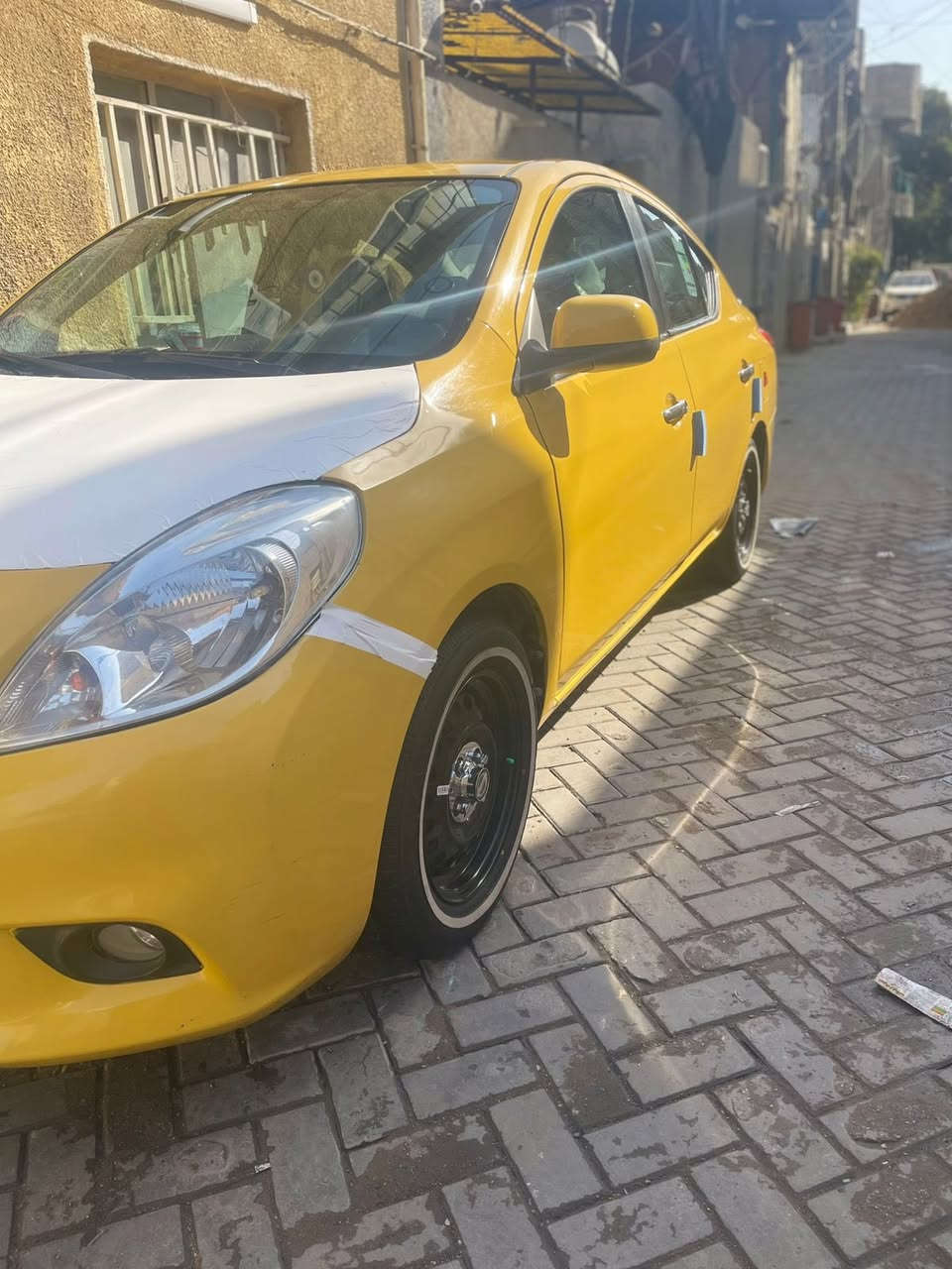 نيسان سني وارد امريكي ضربته جاملغ امامي كامله مكمله تعال واشتغل بيه موديل 13 مدينة الصدر  
سعره (73 )
***********
