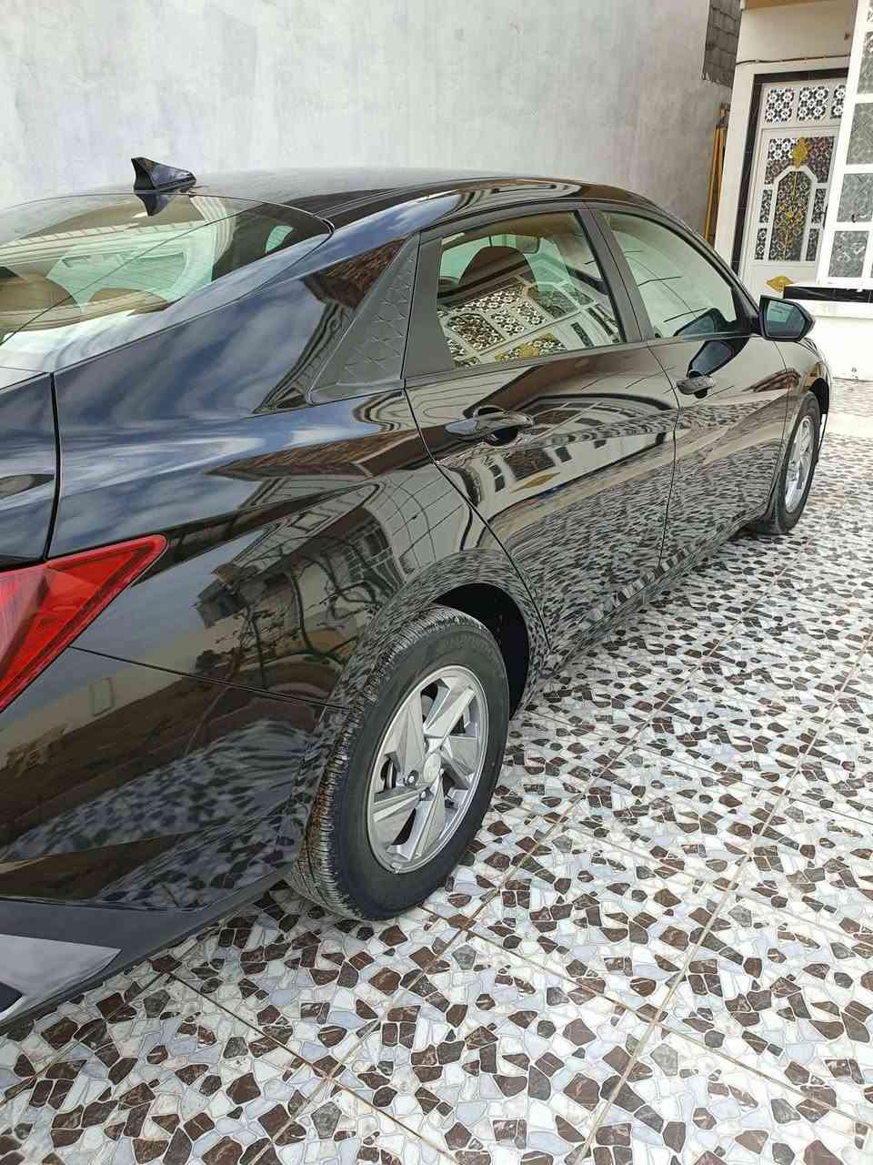 السلام عليكم 
النترا موديل 2024  وارد اميركي محرك 200 ودش ماشيه 25 معوقين انبار  ضررها بنيد فقط وسونار مرفق بالصور سعر 155 وبيها مجال  مكان سياره رمادي 

رقم الهاتف ***********
