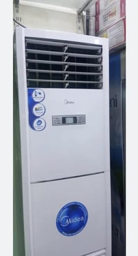 اخوان عندي سبلت 3 طن كامل مع القطعه الخارجع السعر190 الف لاتصال. 07766...