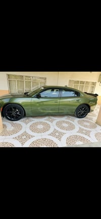 سلام وعليكم دوج جارجر مديل 2023 سياره كلين لون مميز مكفوله حته لدعاميا...