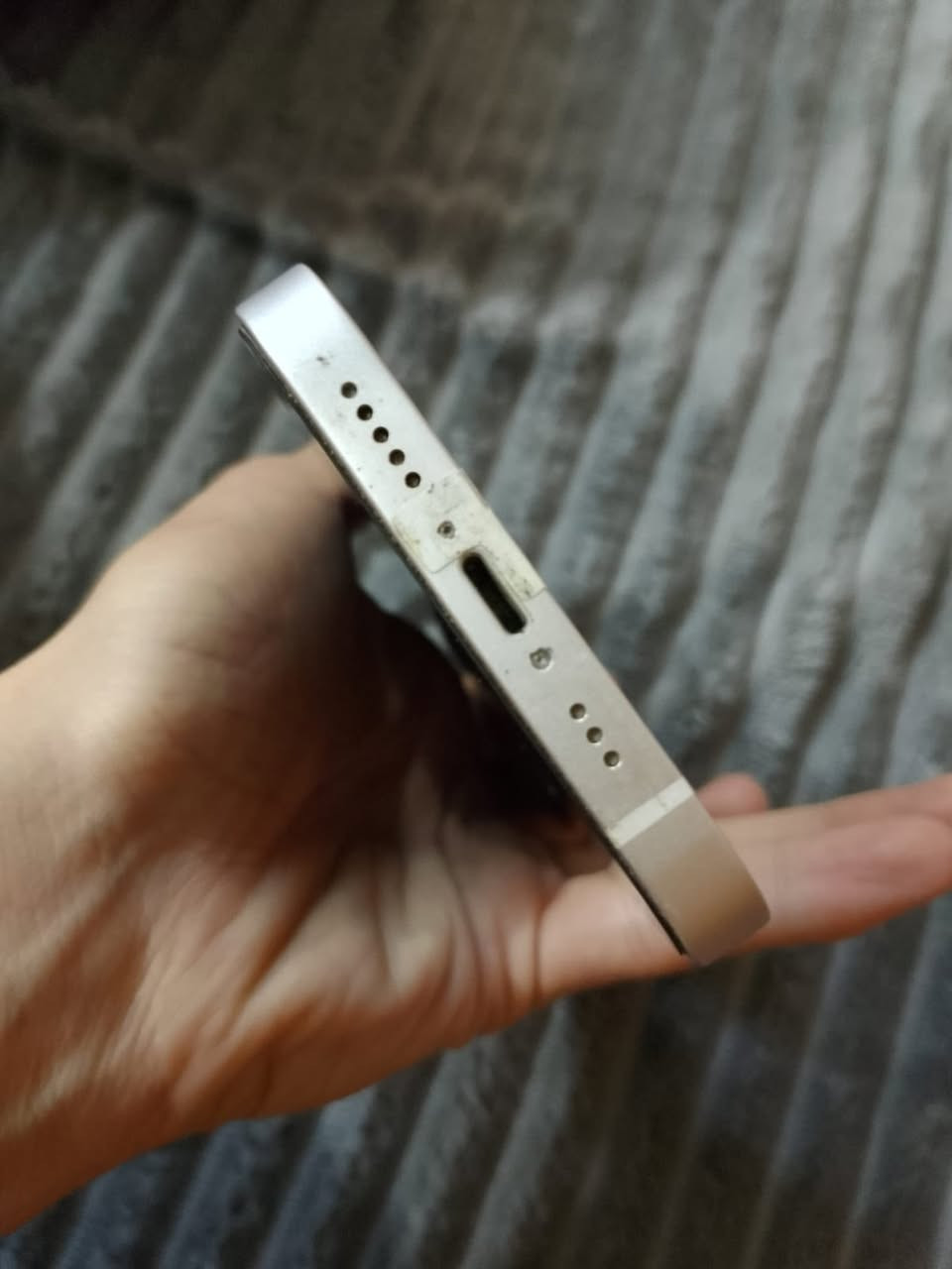 آيفون 13 عادي
لون ابيض

ذاكره 128 

بطاريه 94 

دبل شريحه 

المبايل نورمل مامفتوح

ادفع سعر عجبني أبيعك 

مكان موصل جانب الأيسر


**إذا كنت صاحب هذا الإعلان وتريد حذفه لأي سبب، رجاءا أرسل رسالة إلى الدعم الفني**