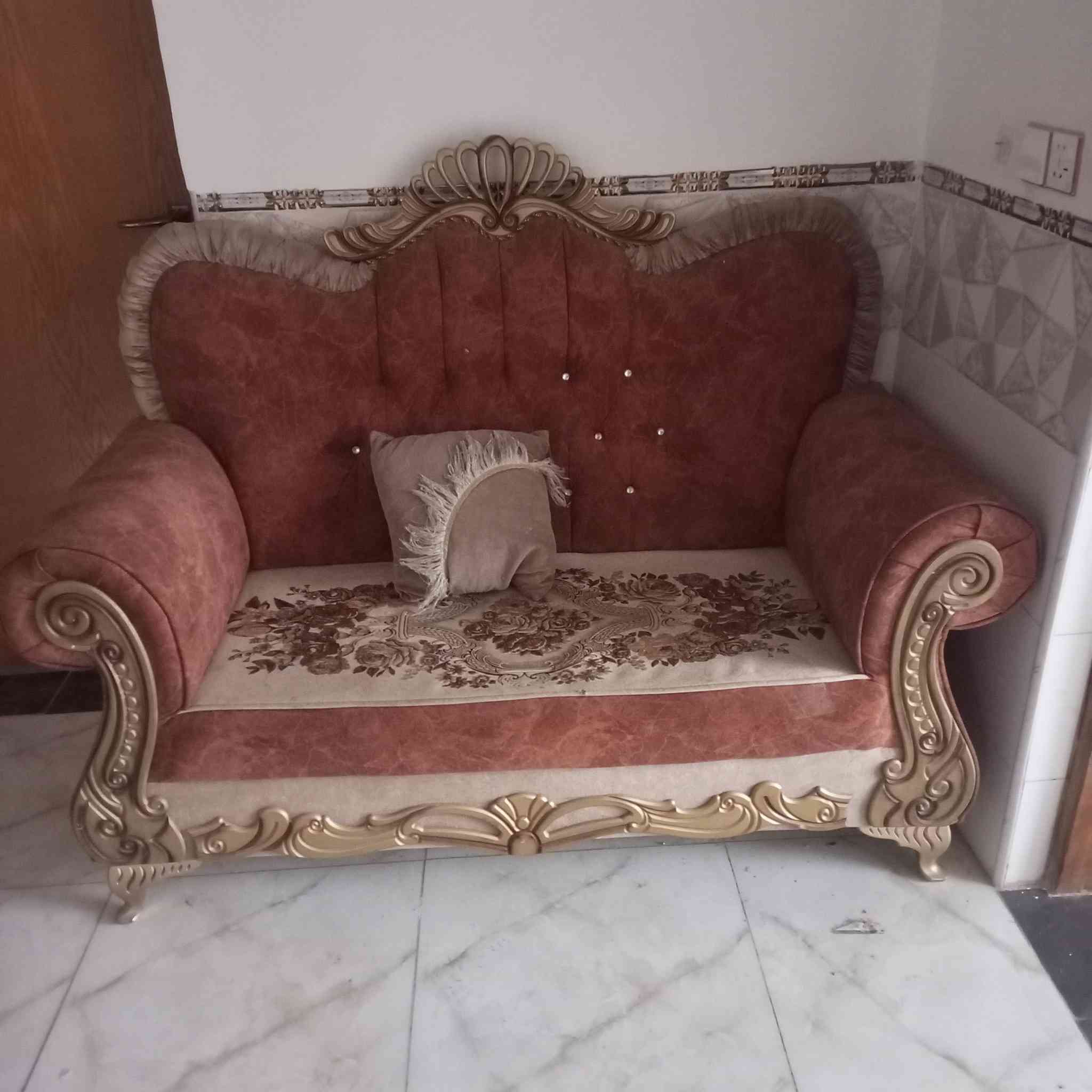 سلام عليكم تخم للبيع ١٠ مقاعد نضيف جدا السعر ب٣٠٠ الشراي يدخل خاص وبي خير ويدلل


**إذا كنت صاحب هذا الإعلان وتريد حذفه لأي سبب، رجاءا أرسل رسالة إلى الدعم الفني**