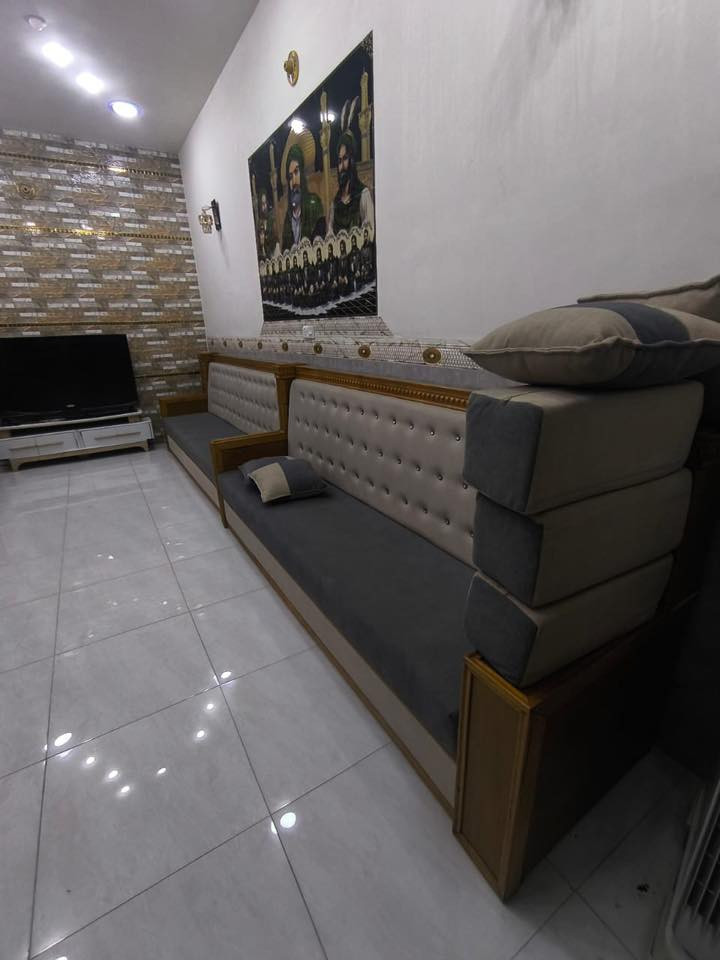 سلام عليكم تخم تفصال للبيع 
وياه 3طبلات خشب زان الاصلي 
الي يحب يتصل ***********
رايده ب800الف 11مقعد  

( مكلف بنشر اتصال علا صاحب رقم )
