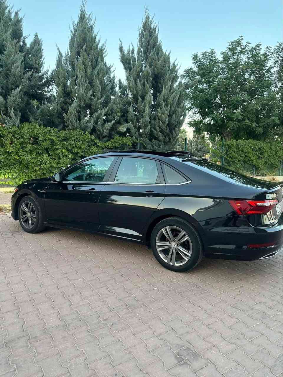 VOLKSWAGEN JETTA , 2020

فولكس فاجن جيتا 

S/R-LINE

موديل. 2020
اللون أسود
الرقم اربيل 
فول فول /فقط گير عادي 
بانوراما
الضرر فقط بونيد بدون شواصي ١٠٠/١٠٠
بصمه + كشن جلد و 4 كشنات تدفئه +استيرن هيتر 
تنزيل جام و رفع الجام و البانوراما عن طريق الريموند كنترول 
ويل كروم
رقم سنويه جديد 
مكان دهوك - عقرة 
السعر 118 و مجال بسيط
موبايل *********** اكر, نينوى
