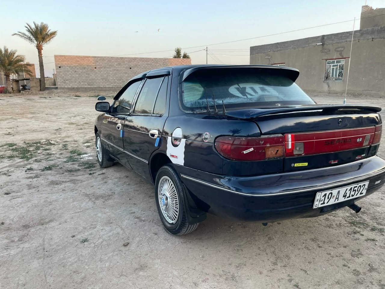 السلام عليكم للبيع سيفيه م93  صبغ حزام مكفوله من ضربه محرك كبير سياره جاهزة السعر31 عنوان واسط الصويرة ***********
