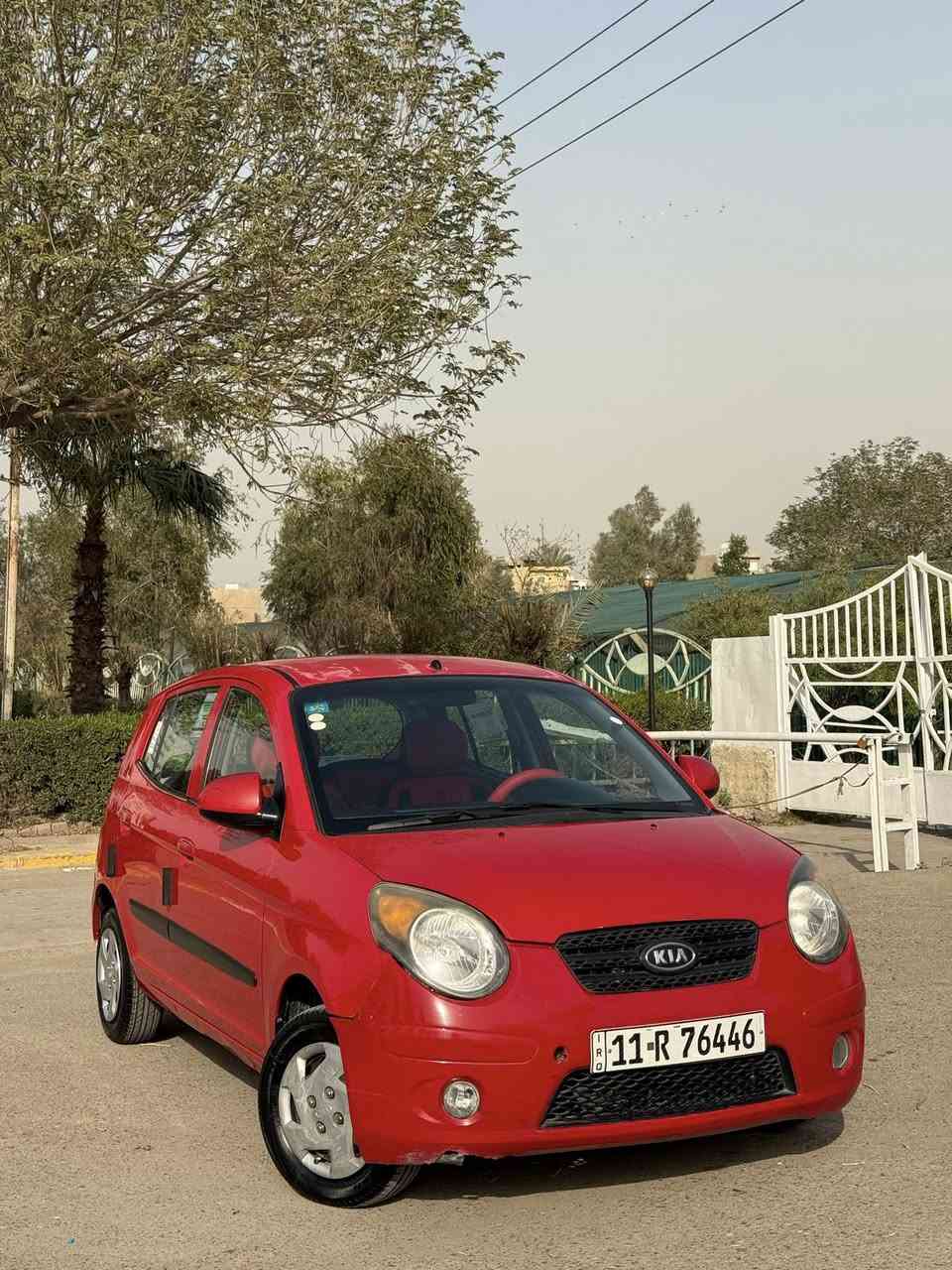 كيا بيكانتو 2010 للبيع
السلام عليكم رمضان كريم جميعا
كيا بيكانتو موديل 2010 خليجي للبيع مواصفات خليجي معروفة والصور واضحة 
ماشية 97 ألف تبريد ثلج خير من الله طخم تاير جديد السيارة مرتبة وكاعدة بيها ضربة من كدام بسيطة يمكن 
السعر 67 وبيها مجال بسيط 
التواصل على رقم الهاتف ***********
