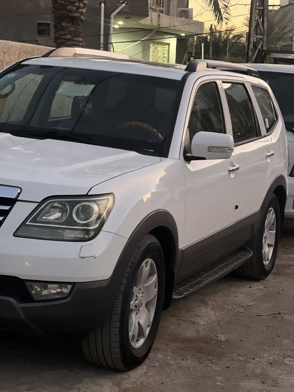 تحيه طيبه للجميع
السلام عليكم ورحمه الله وبركاتو 
كيا موهافي 2014 خليجي ‼️
7 راكب 
كفاله عامه 
السياره vip 
ماشيه 107 الف كيلو 
كشنات كهرباء 
تدفئه تبريد كشنات 
زراكات لايت 
فتحه سقف 
ثلاجه 
تحكم ستيرن جهتين 
شاشه كبيره 
فور ويل 
دخول ذكي 
تبريد منفصل 
وباقي المواصفات المعروفه 
السعر 175 وبي مجال قليل 
العنوان الحله مركز المدينه
استفسار اكثر ***********
