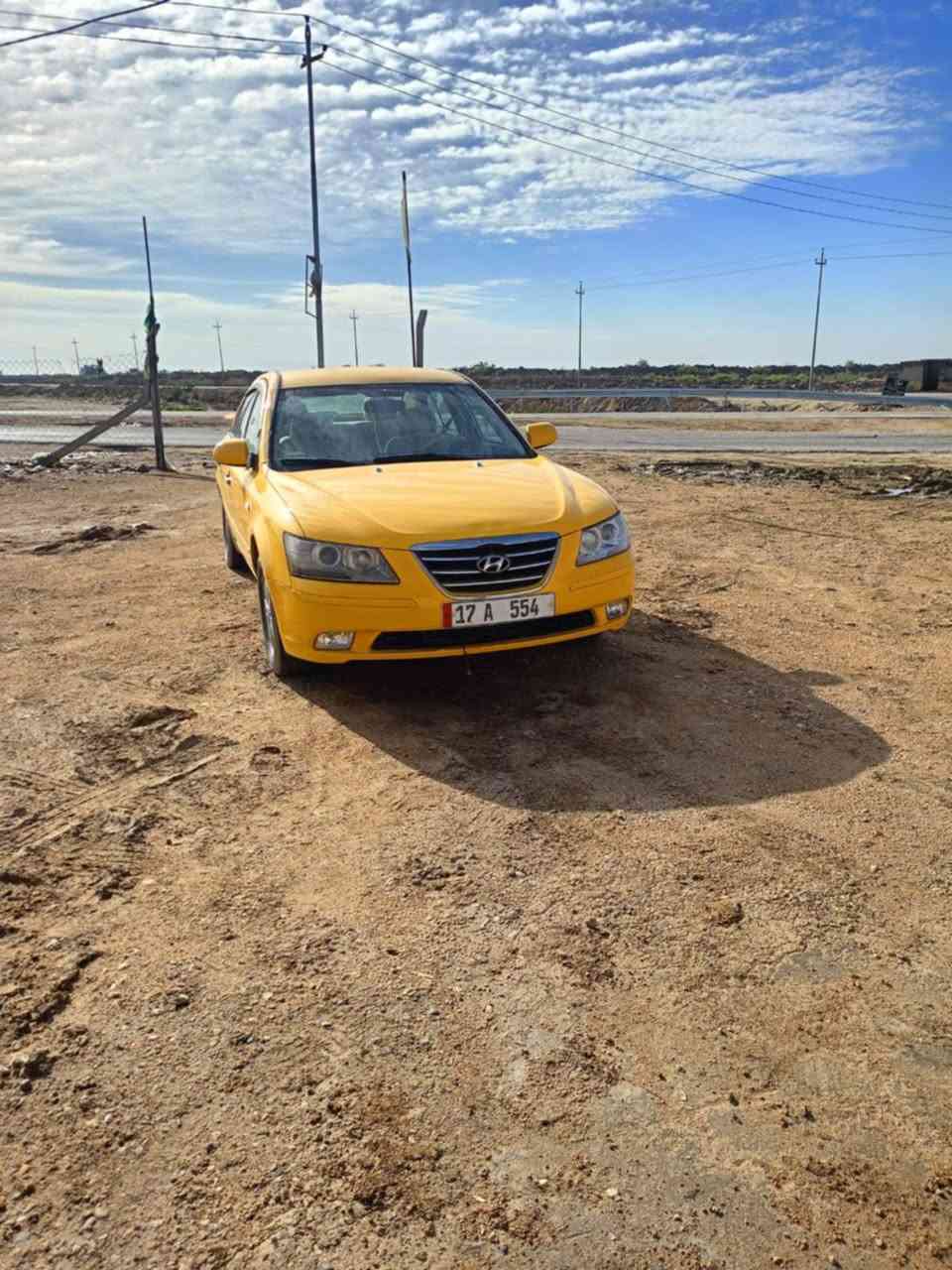 سلام عليكم 
سوناتا 2009 متجايه 
مكينه وكير وحداديه وتخم تاير كله جديد 
رقم مثنئ الجديد سنويه مجدده ل31
مصفره وجاهزه 
مكان السياره الديوانيه قضاء الحمزه الشرقي 
‏‪***********‬‏
