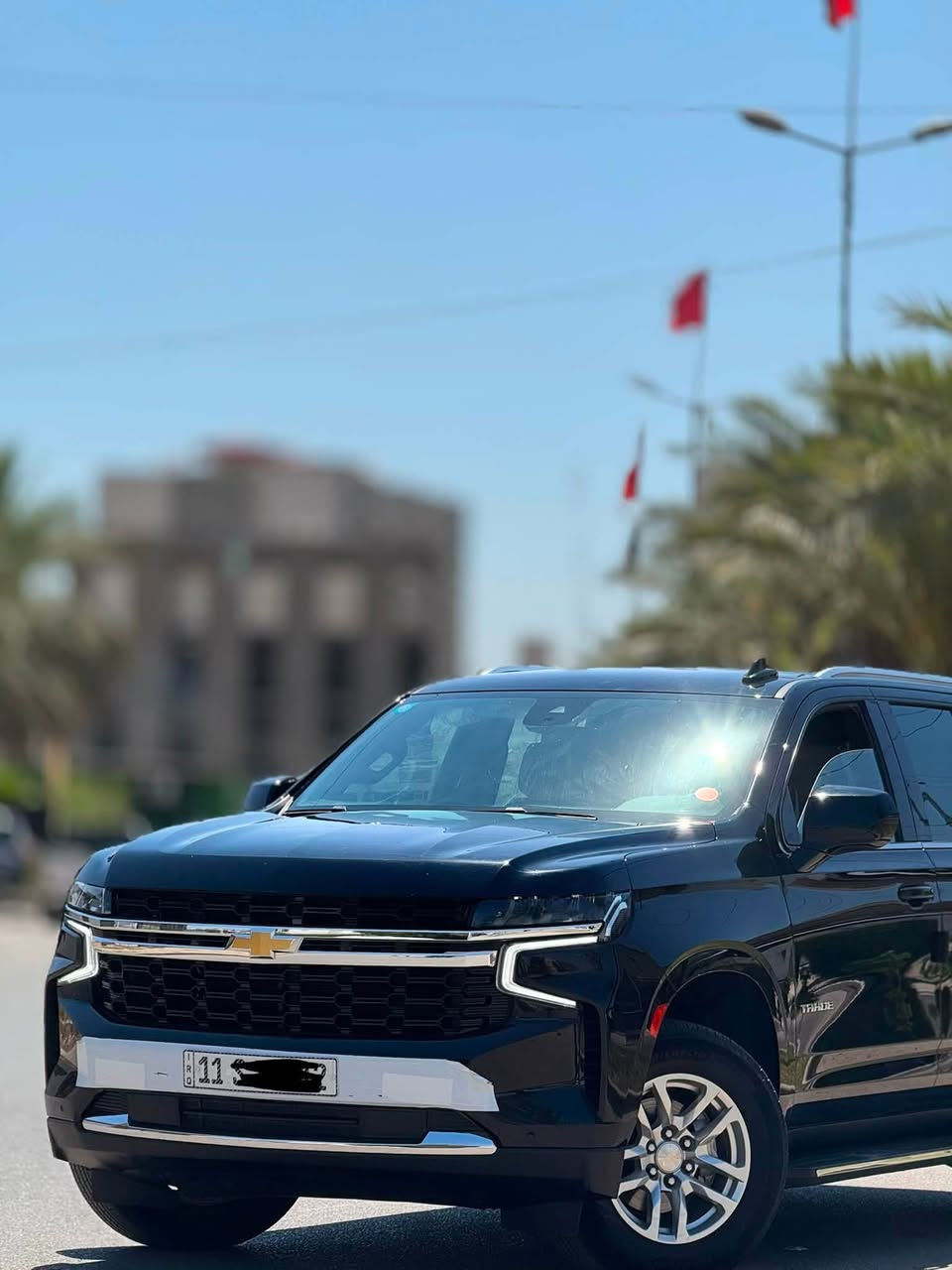 اجدد وانضف تاهو 23 بموديله ب العراق كله 😎
شرط السيارة صفاحه موسسسسس✅🥏

للبيع فقط بدون مراوس 

شوفرليت تاهو LS

موديل 2023

عداد الكيلو متر - 16.000 كم 

مكفولة كفالة عامة 

خاضعة للضمان وكالة المنصور 

مواصفات معروفة وراح اذكره 

    

* ناقل حركة أوتوماتيك 10 سرعات

* نظام دفع خلفي (2WD) (أو رباعي 4WD إذا كانت السيارة رباعية)

* شاشة معلومات وترفيه 8 إنش

* دعم Apple CarPlay و Android Auto لاسلكيًا

* كاميرا خلفية

* حساسات خلفية للمساعدة على الركن

* تشغيل ذكي Push Start

* دخول ذكي بدون مفتاح Keyless Entry

* مثبت سرعة

* مكيف أوتوماتيكي ثلاثي المناطق

* مقاعد قماش تتسع لـ 8 ركاب

* مقعد السائق كهربائي (8 اتجاهات)

* جنوط ألمنيوم 18 إنش

* مصابيح أمامية LED

* مصابيح نهارية LED

* نظام مراقبة ضغط الإطارات (TPMS)

* نظام الثبات الإلكتروني (StabiliTrak)

* نظام مانع الانزلاق (Traction Control)

* فرامل ABS مع EBD

* وسائد هوائية متعددة

* تحذير الاصطدام الأمامي

* فرملة طوارئ أوتوماتيكية

* المساعدة في البقاء داخل المسار

* تنبيه مغادرة المسار

* تنبيه المشاة الأمامي

* كاميرا رؤية خلفية عالية الدقة

* منافذ USB أمامية وخلفية

اخوية العزيز السياره جديدة كلش وترايك تراي زيروو وين ميعبجك تسوي سونار سوي ابيعلك كفالة عامة لا بارد ولا تبديل ولا دبل كود ولا فتح وكير ومكينة كفاله من الزلغ 

السعر 46.400$ بي مجال كلش قليل حك الجية 

عنواني بغداد البياع 

*********** متوفر واتس اب هم
