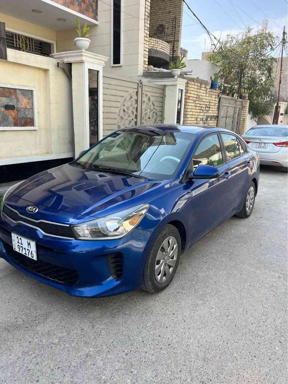 السلام عليكم 
للبيع كيا ريو 2019 رقم بغداد أنكليزي بسمي 
السياره اي نقص ما بيها محرك 1600
كير محرك صدر ما مفتوح 
شاشه كأمره خلفيه دواره 
*********** المحمودية, بابل
