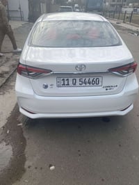 كورولا ٢٠٢٥ • فول مواصفات • فتحة سقف