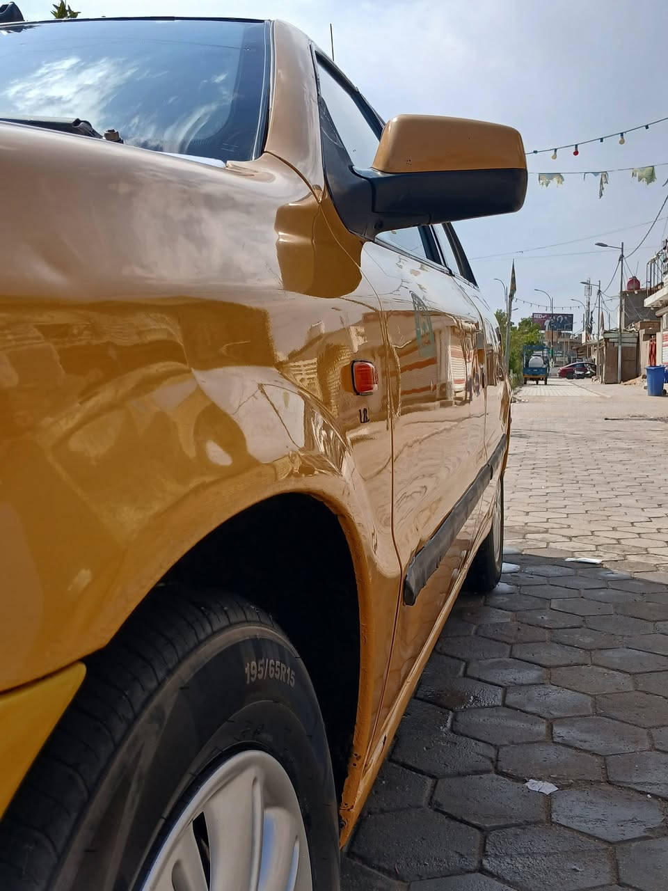 سمند موديل ٢٠١١ رقم واسط شرط التحويل سنويه جديده انكليزي خط وبحث مصفرات السياره جاهزه كير ومكينه تخم تاير جديد كهربائيات كله شغاله عينه وصينيه جدد غرفه حلوه حداديه خلفي وامامي سنتر بيبان شغال للاستفسار(***********)
