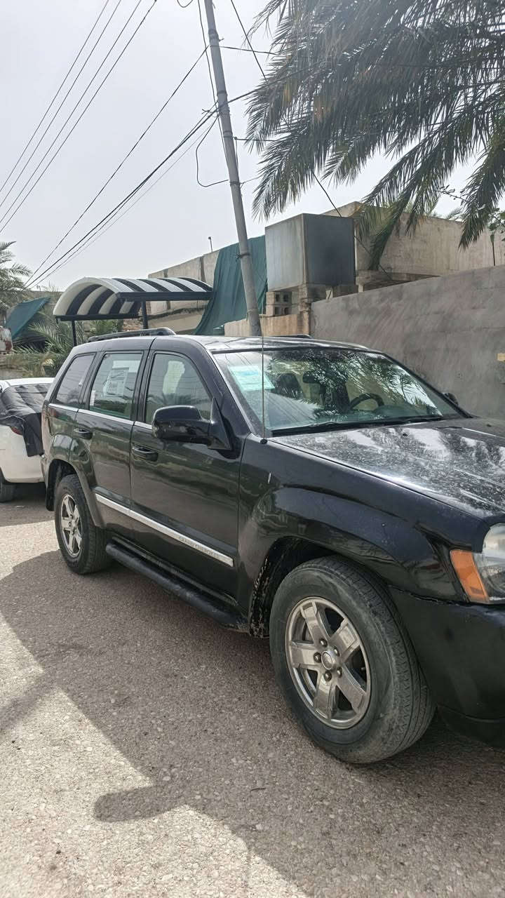 جيب ٢٠٠٨ للبيع أو مراوس بسيارة تكسي *********** مجدد لسنة ٣٠نواقص بسيطة
