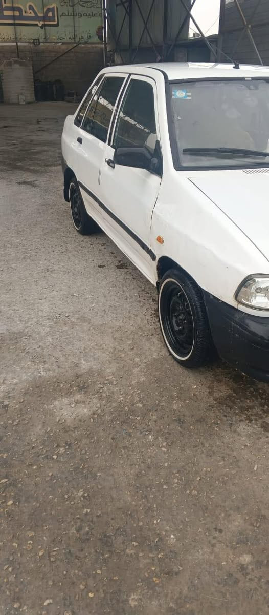 السلام عليكم
سايبا موديل ٢٠١٢ رقم نجف جاهزه مابيها نقص سنويه ما ساقطه مداور ثاني يوم السعر ٣٠ وبيها مجال 

***********
