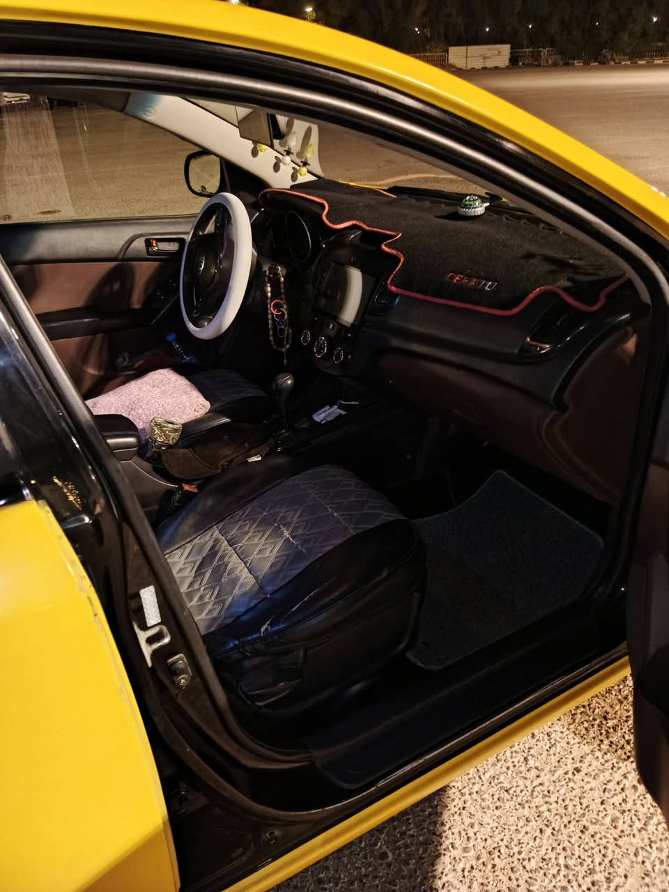 فورتي مديل 2010 بيه قبق جنطه مبدل بدون دواخل مكينه كير تبريد حداديه كله جديد رقم قادسيه بسمي رقم دولي ***********
