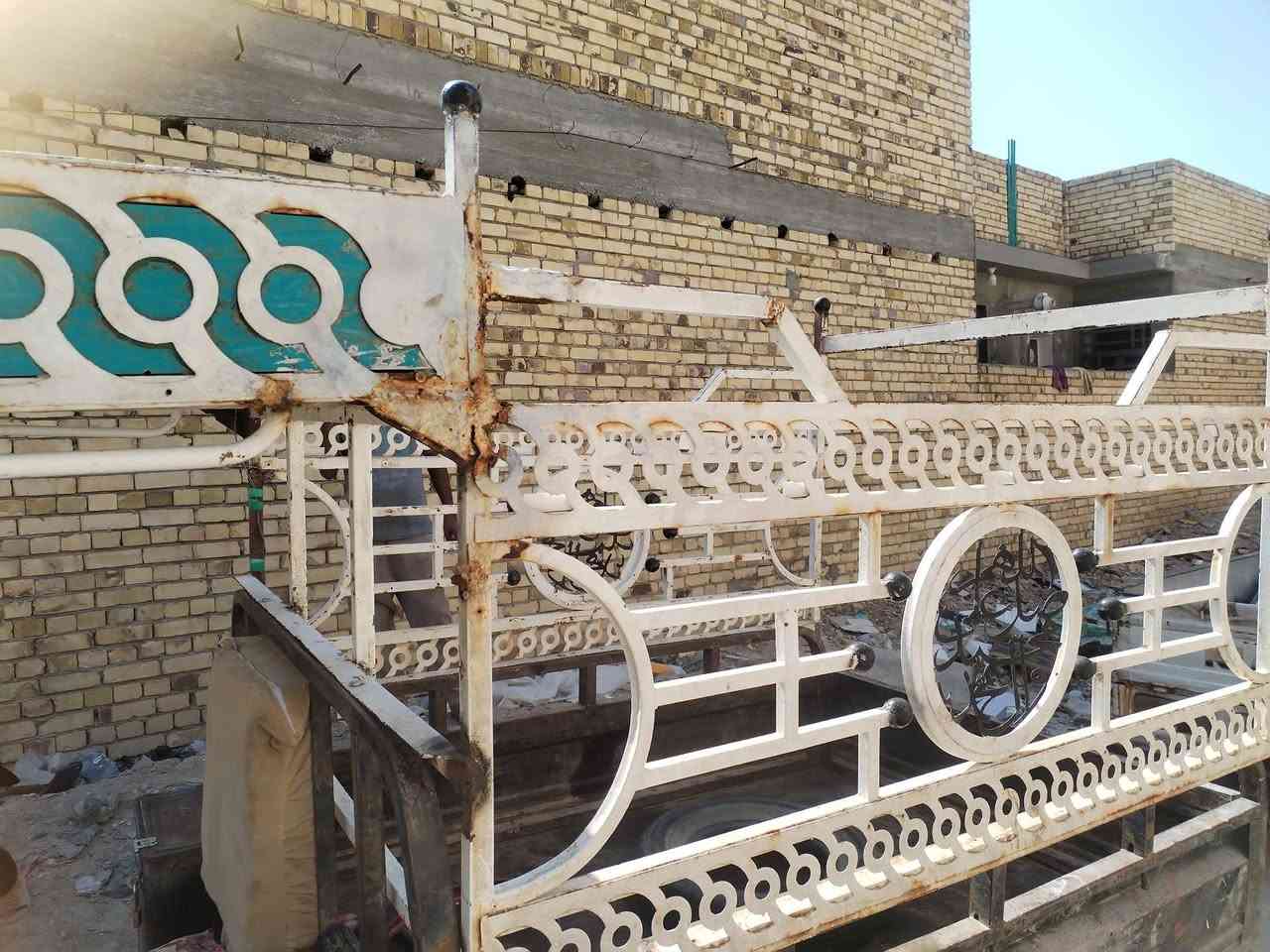 محجر لبيع حديد درجه وله مكاني واسط الكوت رقم الهاتف ***********
