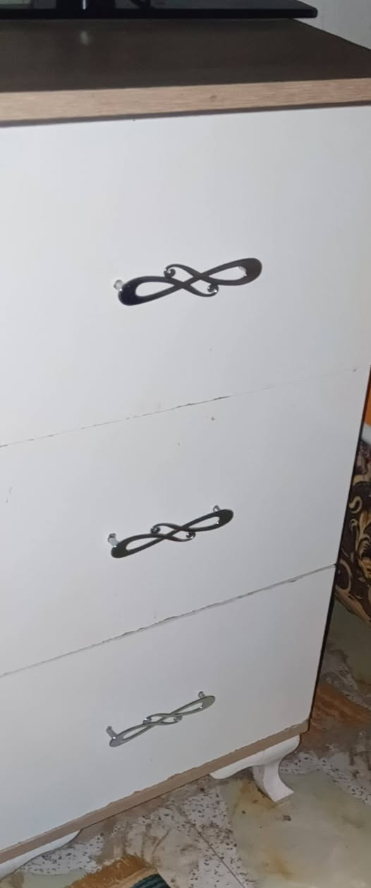 غرفه نوم ٦قطع نضيفه


**إذا كنت صاحب هذا الإعلان وتريد حذفه لأي سبب، رجاءا أرسل رسالة إلى الدعم الفني**