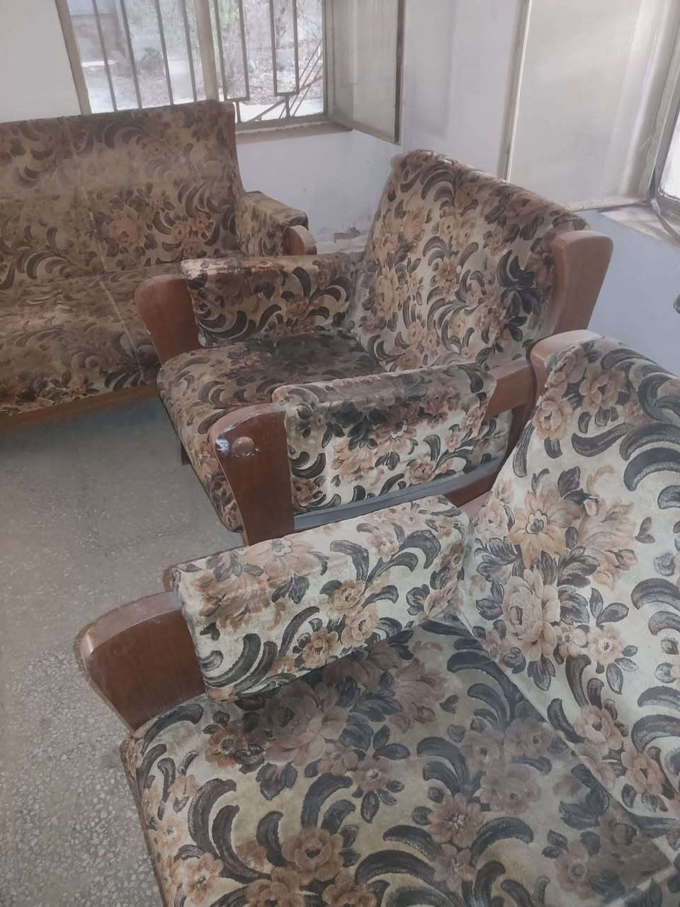 تخم قنفات كامل خشب عراقي نوع ثكيل نضيف للبيع


**إذا كنت صاحب هذا الإعلان وتريد حذفه لأي سبب، رجاءا أرسل رسالة إلى الدعم الفني**