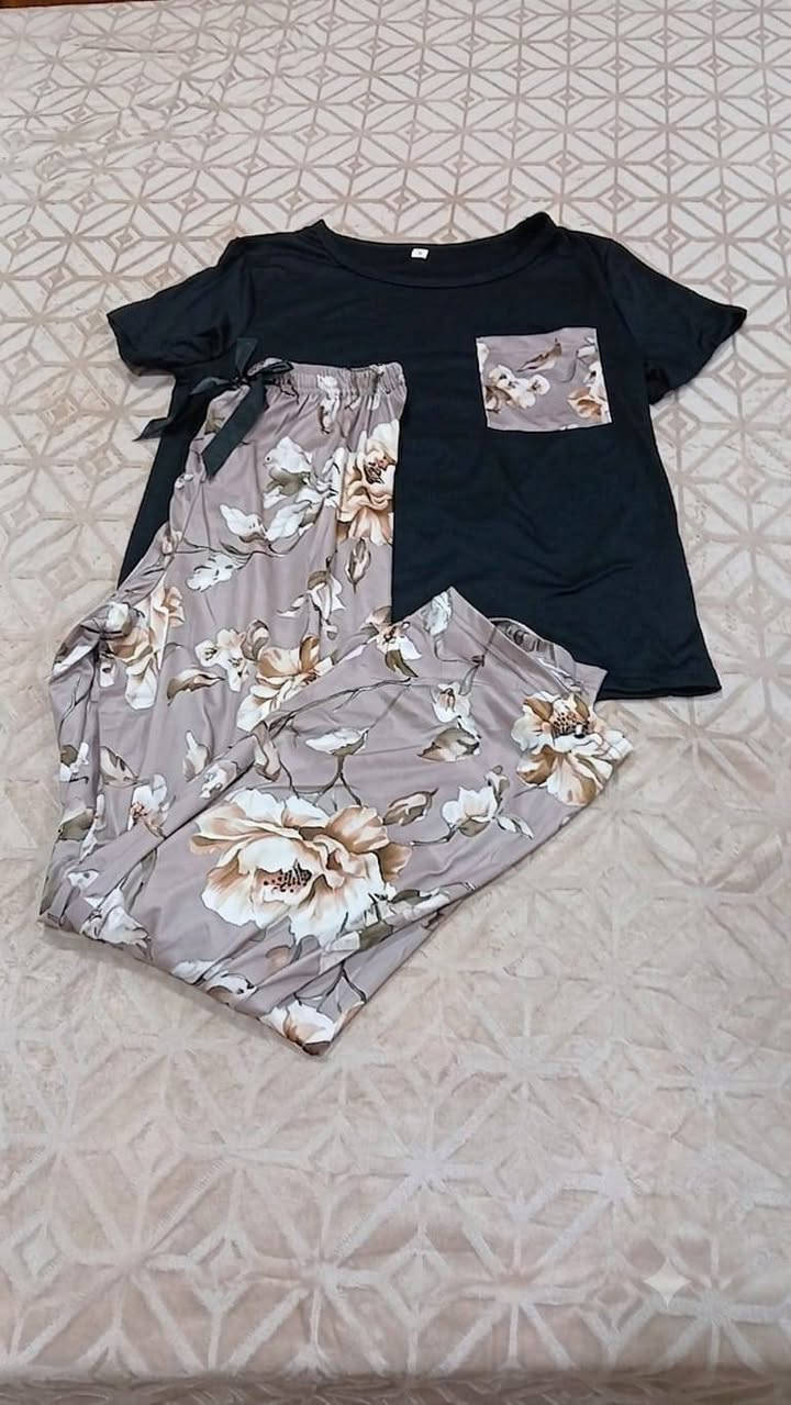 القياسات (XXL,XL,L,S)
السعر 5 🤍


**إذا كنت صاحب هذا الإعلان وتريد حذفه لأي سبب، رجاءا أرسل رسالة إلى الدعم الفني**