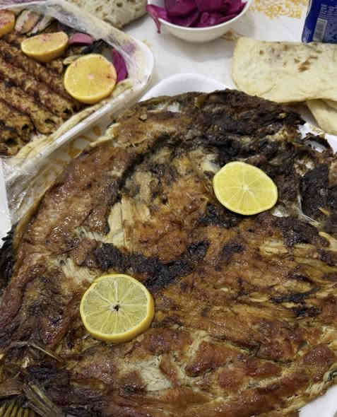 بما انو باجر  جمعه والصلاه على محمد وال بيت محمد 
ما تحلا لمه الحبايب الا بمسكوف من علوة اسماك الغربيه و مو اي سمك سمكنا🐟🐟🐟  

🔻سمك مسكوف  على الحطب او الفحم حسب الطلب 
سعر الكيلو  7 الاف  😍

🔻ومتوفر دجاج حي ذبح عراقي مشوي على الفحم
 سعر الدجاجه ١٢ الف  

🔻متوفر ايضاً دجاج كباب ذبح درجة أولى 
سعر الكيلو 12 الف فقططط 

ايضاً يوجد سمط وتنضيف الدجاج الحي 

مستعدون لتجهيز كافة المناسبات وبأسعار مناسبة 😍
العنوان : الورار - قرب جامع معاوية   

توجد خدمه توصيل  
للحجز الاتصال 
***********
