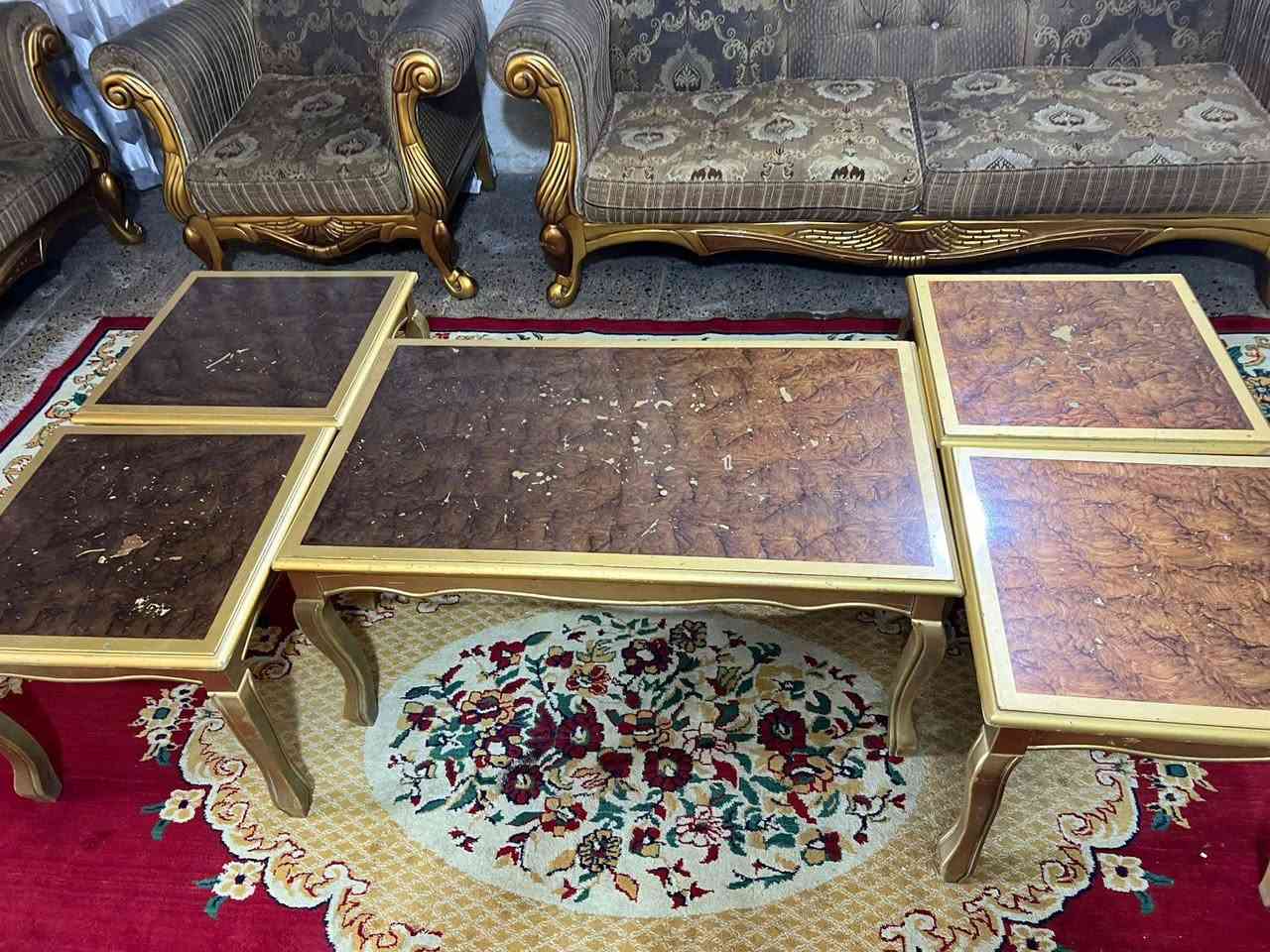 سلام عليكم تخم رئاسي 2كبار و4صغار ويا طبلات مكان شعب=سعر 500
***********
