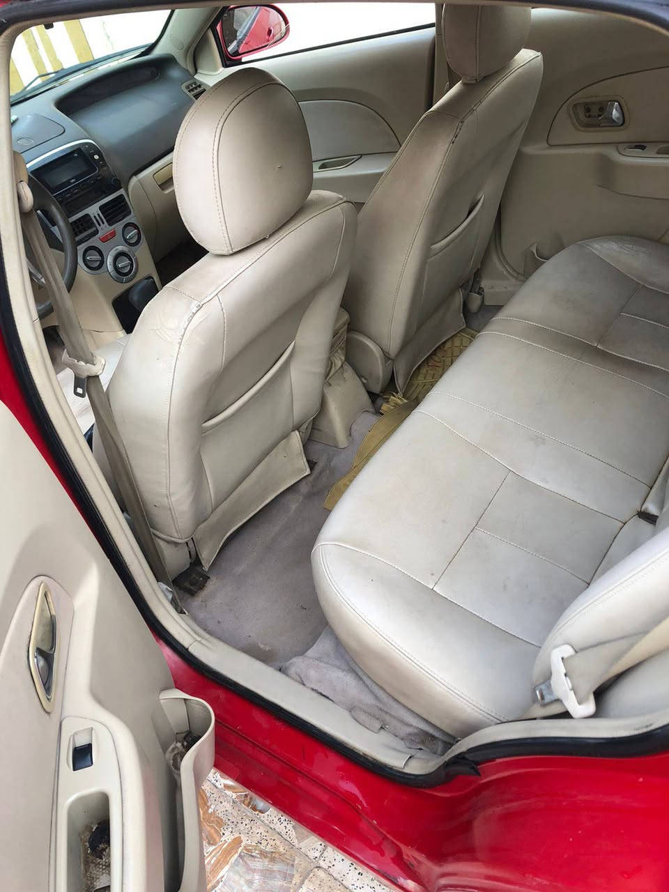 سلام عليكم شيري فلاوين موديل 2013 

العنوان :ميسان مكفوله من الضربة عوزه ملاحضات بسيطة السياره اوتماتيك 
 
السعر :32 بيهه مجال قليل 
متواجد علا رقم الخاص 
*********** عمارة, ميسان
