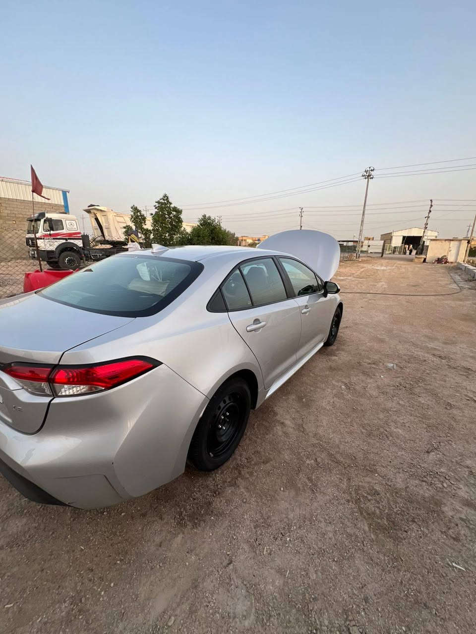 كورلا ٢٠٢٤ ذي قار بسمي فقط جاملغ وبنيد ضربه خفيفه السعر ١٦٠  مكان السياره الناصريه سوق الشيوخ للاستفسار *********** ناصرية, ذي قار
