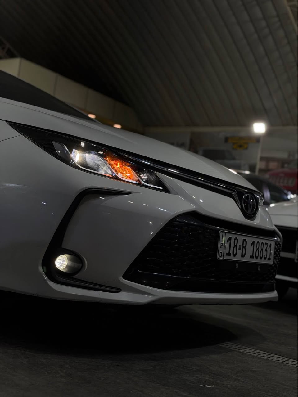 السلام عليكم 
كورلا 24 للبيع 
ماشيه 21 
السعر 145 وبيها مجال 
مكفوله فقط بارد قليل بلباب الخلفيه 
المواصفات 
فتحه 
بصمه 
شاشه تدعم كاربلاي 
تحديد مسار 
كامره دواره 
رادار امامي 
توقف ذاتي 
بجم زنون 
بصمة ابواب 
ويل كب 
كشنات جلد 
مكان السيارة حله معرض زهرة عمان 
📞***********
📞*********** حلة, بابل
