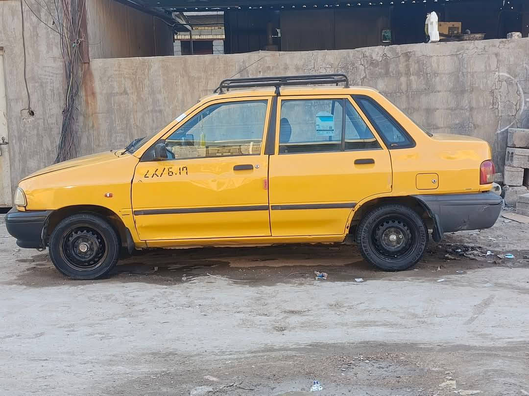 السلام عليكم سايبه موديل 12 للبيع سعر 23 وبيها مجال
 تحويل مباشر سنويه ل٢٧ عليه غرامه ١٠٠ هيه مصفره
***********
