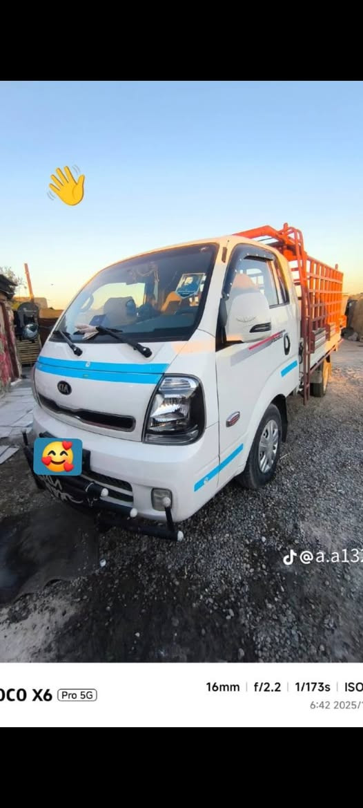 سلام عليكم  كيه مسكر دبلو للبيع 2022 مكفوله رقم بغداد بسمي مكلف بنشر  هاذه رقم صاحب سياره ***********
