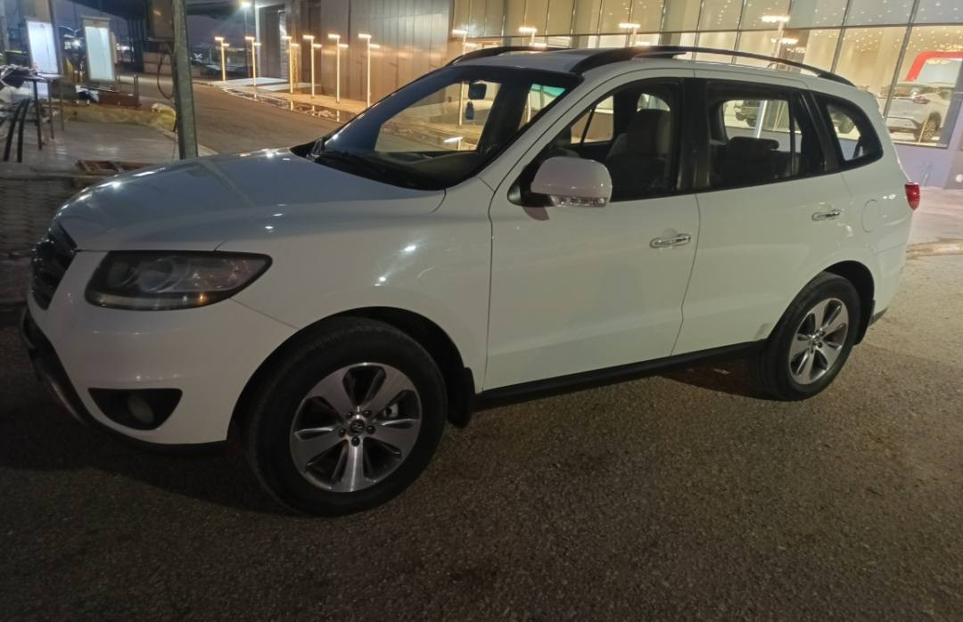 سنتافي خليجي 2012
سنتافي موديل 2012 رقم مثنى انكليزي سنويه 2030

 كفاله عامه من الصبغ والفتح 

6 سلندر محرك 3500 فول فتحه ويل كروم اشاير بالمري 

شاشه كامره دفع رباعي 7 راكب جاهزه من كل شي 

السعر 162 مكاني النجف 

***********    او مراسله واتساب
