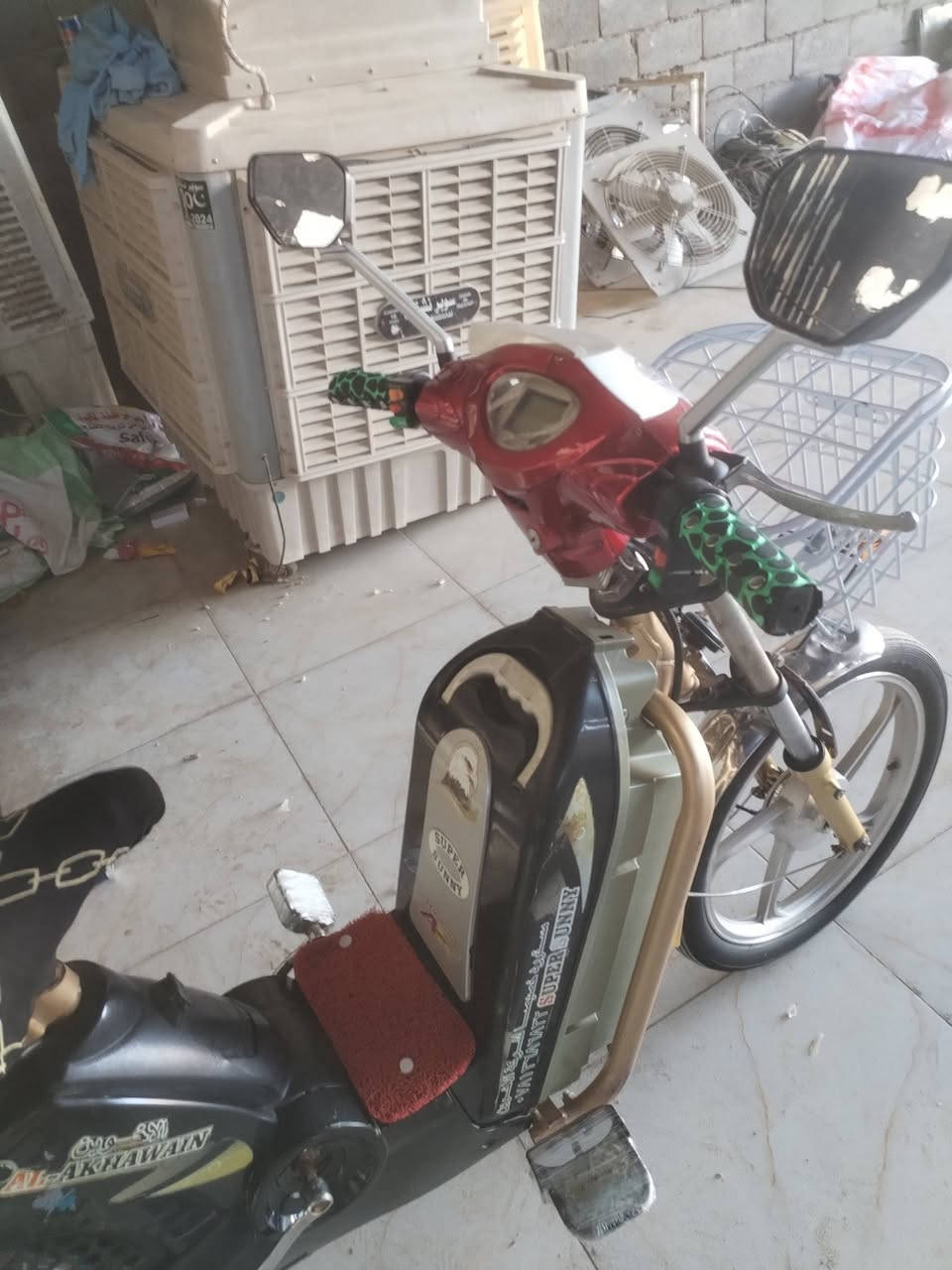 موطور شحن كلش نضيف وشغال بطاريات جدد لايت شغال اشاير يمنة يسرة شغالة هورن شغال كلة شغال وشاحنة جديدة وخير من الله السعر250مكاني الفلوجه الشهداء ***********
