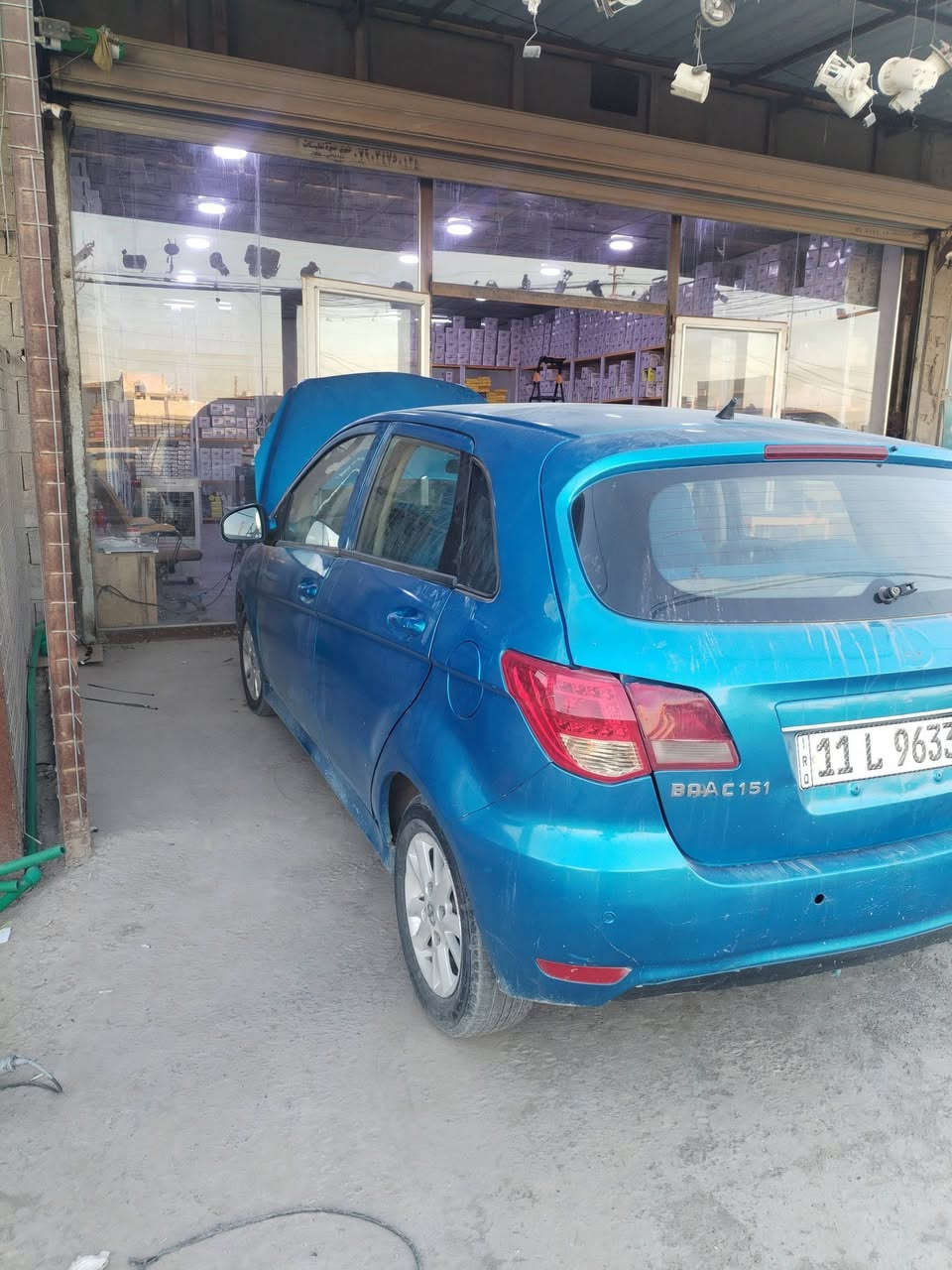 السلام عليكم بايك c151 هاجباك موديل ٢٠١٧ ضرره جاملغ يمنه وشبر باب السايق والتكمه مال باب السياره مصبوغه عام بيه نواقص بسيطه تنقص دهن بور صونده مزروفه كهربائيات البارد بيه ضعيف داعميه اماميه مكسوره من جوه السياره كير ومكينه خير من الله صدر خير من الله طوافه بانزين عطلانه محركه ١٥٠٠ كير وتو عارضه ٤٥ وبيه مجال للطيبين السياره بسم اخويه سنويه ساقطه تحويل سوكت ما يعجبج ***********
