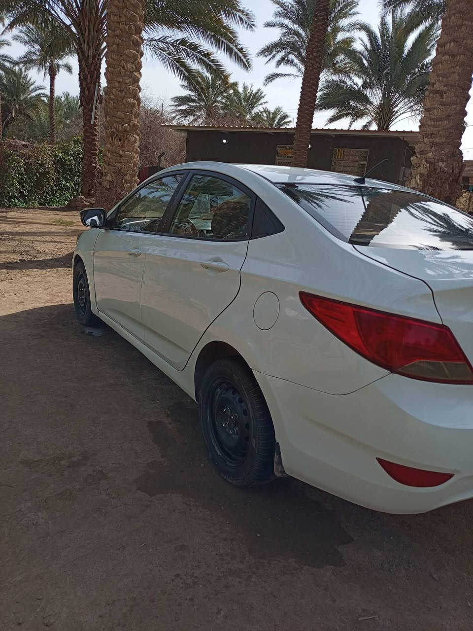 السلام عليكم
اكسنت 2015خليجي محرك 1600
صدر امامي خلفي دبلات امامي خلفي جيدة
محرك كير خير من الله
شاشه
اشاير بالمري
رقم بغداد  انكليزي باسمي تحويل مباشر سنوية 2028 
بيها ضربة جاملغ خلفي فقط
السيارة خيرة من الله كير محرك مكفولة 
وبيها رش صبغ ابيعها حزام حتى لا اتعبك ولا اتعبني
السعر 85 وبيها مجال قليل 
اتصال 0784841039
مكاني بابل الاسكندرية


**إذا كنت صاحب هذا الإعلان وتريد حذفه لأي سبب، رجاءا أرسل رسالة إلى الدعم الفني**