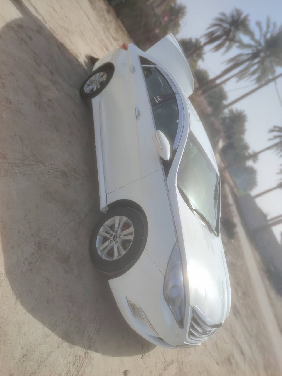 سوناتا 2014وارد امريكي بسمي سنويه ل2027 بيه اربع قطع صبغ فقط بدون تبديل بدون صبغ مكينه 2400جي دي اي مواصفات نص فول حداديه جديده تخم تاير جديد باتري جديد
السعر 108وبيها مجال مكاني نجف مشخاب 

 ***********
