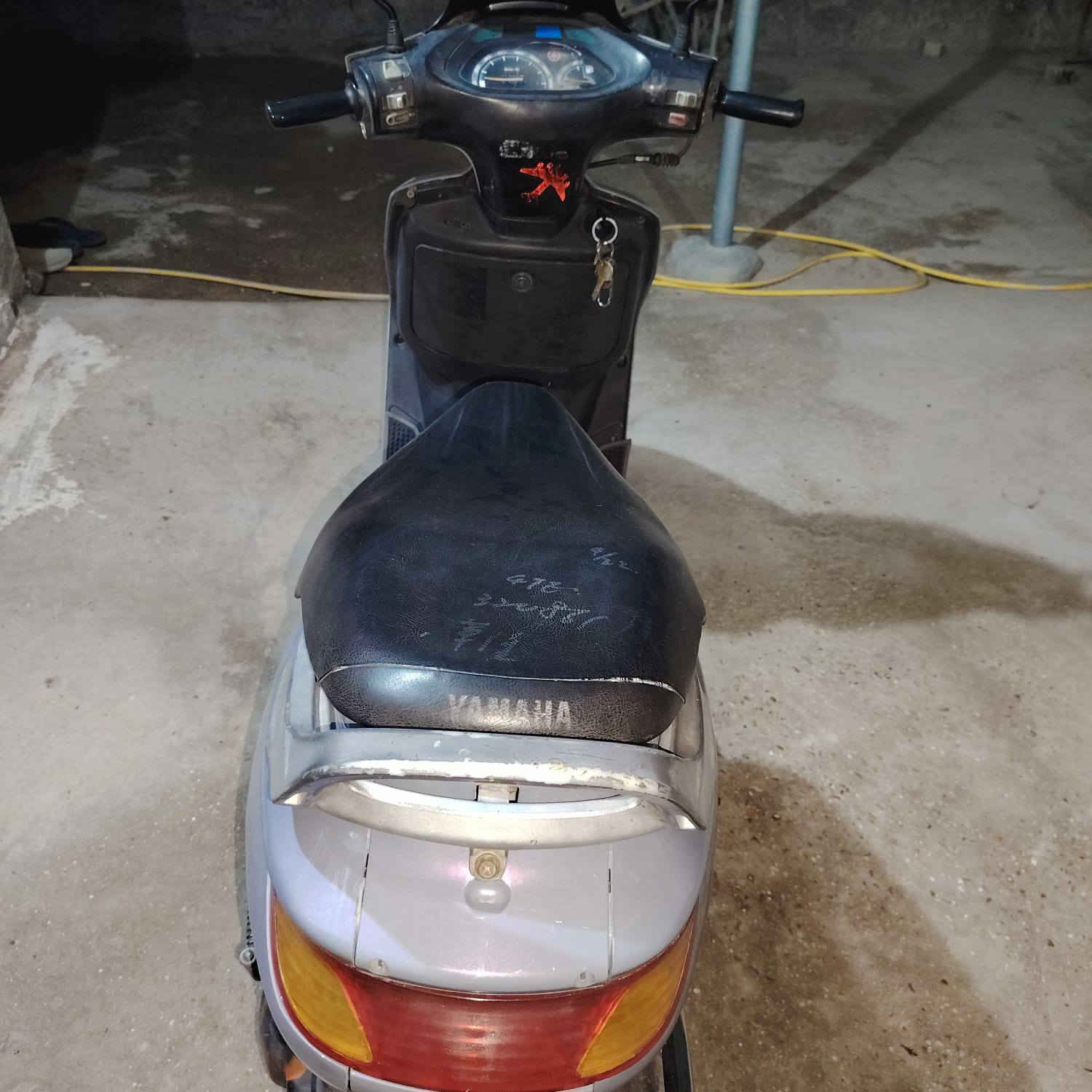 دراجه فراشه فحل ما بيه اي نقوصات شغاله سلف وهندر نكره سعره 350 وبيه مجال ***********
