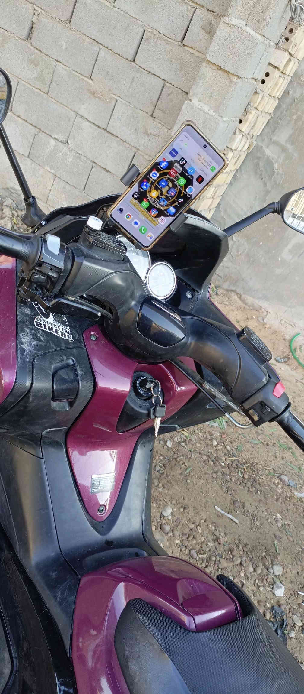 سلام عليكم تي ماكس 11 للبيع او مراوس مكينة خير من الله مكفوله لا صوت ولا شي صالنصة  اصلية مال 14 تجوة  مال 14 شلعة معدل حلوة مسوي إدامة كاملة صار شهر  تاير خلفي جديد اشاير وماصده خليه  دراجه سعره 23ورقه بسعر ٨ مكان  بغداد الزعفرانيه رقم ***********
