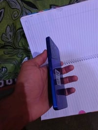 موبايل تكنو بوفا بحالة جيدة جدًا للبيع. اللون أزرق لامع، مزود بكاميرتي...