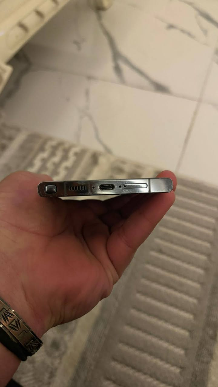 S23الترا
جهاز نضيف ٩٥ % 256دبل سيم شرق اوسط 

السعر 770 وبينو مجال مكاني موصل


**إذا كنت صاحب هذا الإعلان وتريد حذفه لأي سبب، رجاءا أرسل رسالة إلى الدعم الفني**