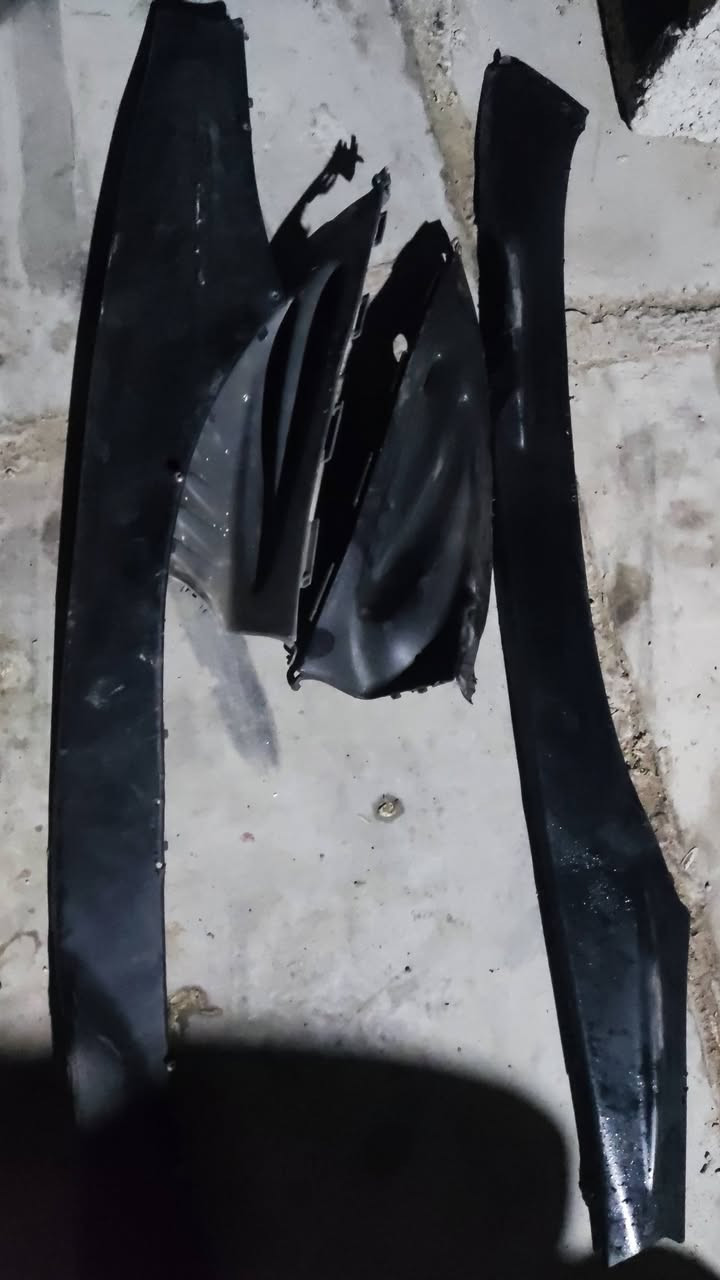 دراجه بيجي مسحوك لكرنك مالته  وهاي غراضه كامله وياهه رقمي ***********
