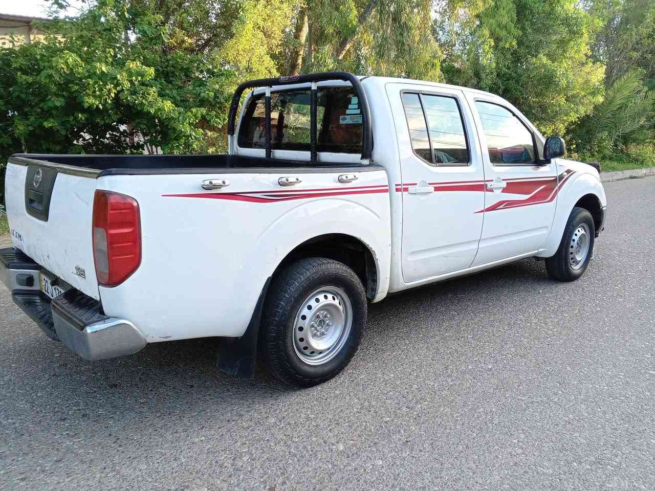 Nissan Navara
***********✨  93$
2015
. 2.5
گـاز  
نيسان نفارا 
گير عادي
فور ويل 
الصبغ طرف السكن بين الباب ولبودي بي شبرين صبغ 
والباب البودي تعديل بارد 
سنويه منتهي من 2024
تبريد شغال 
الشراي يخابر 
***********
الشراي يخابر 📍

