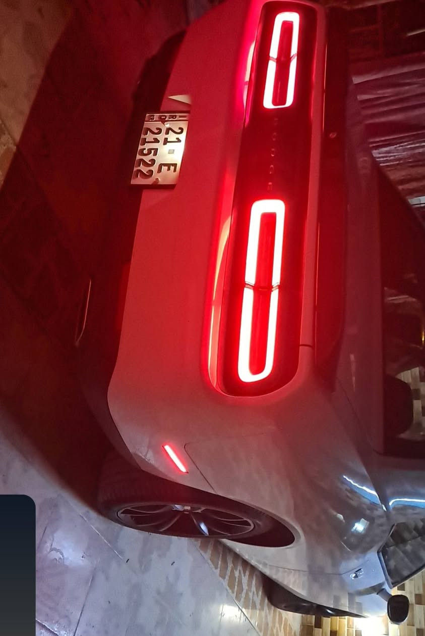 للبيع او مراوسه دوج جالنجر ٢٠١٦ مواصفات sxt بيها جامرلغ وبونيد بدون دواخل وبدون شاصي بدون ارباك سيارة جاهزة برغي نقص مابي سعر 153 ورقة شراي خابر ***********
