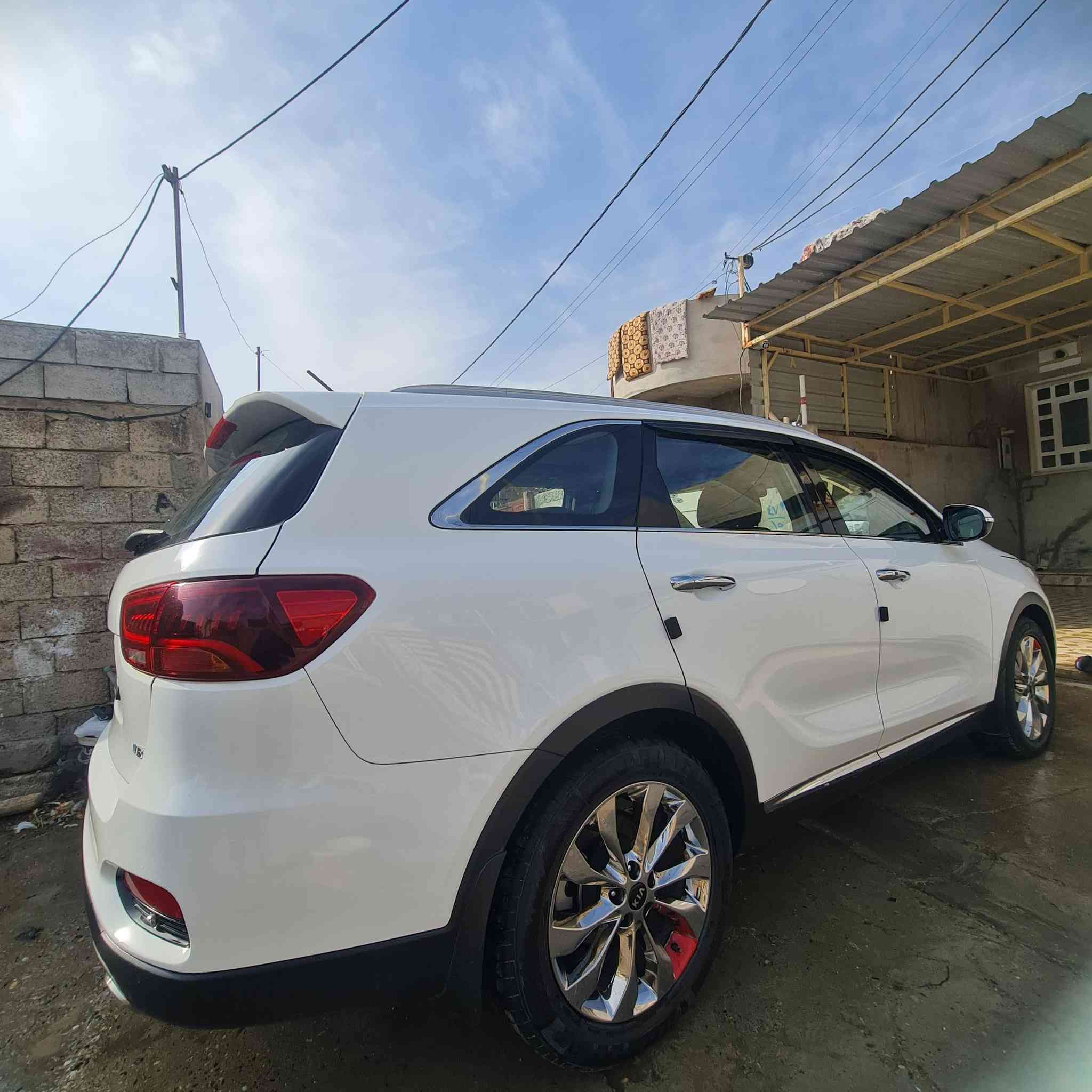 سلام عليكم
سورنتو 2020 خليجي 
6سلندر
ماشيه 80
7راكب
رقم أربيل
عنوان موصل أيسر
رقم الهاتف ***********
