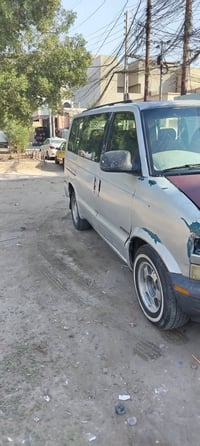 للبيع فإن استر مديل 2000 كير ومحرك بلادي حداديه 80٪ كهربائيات كله شغال...